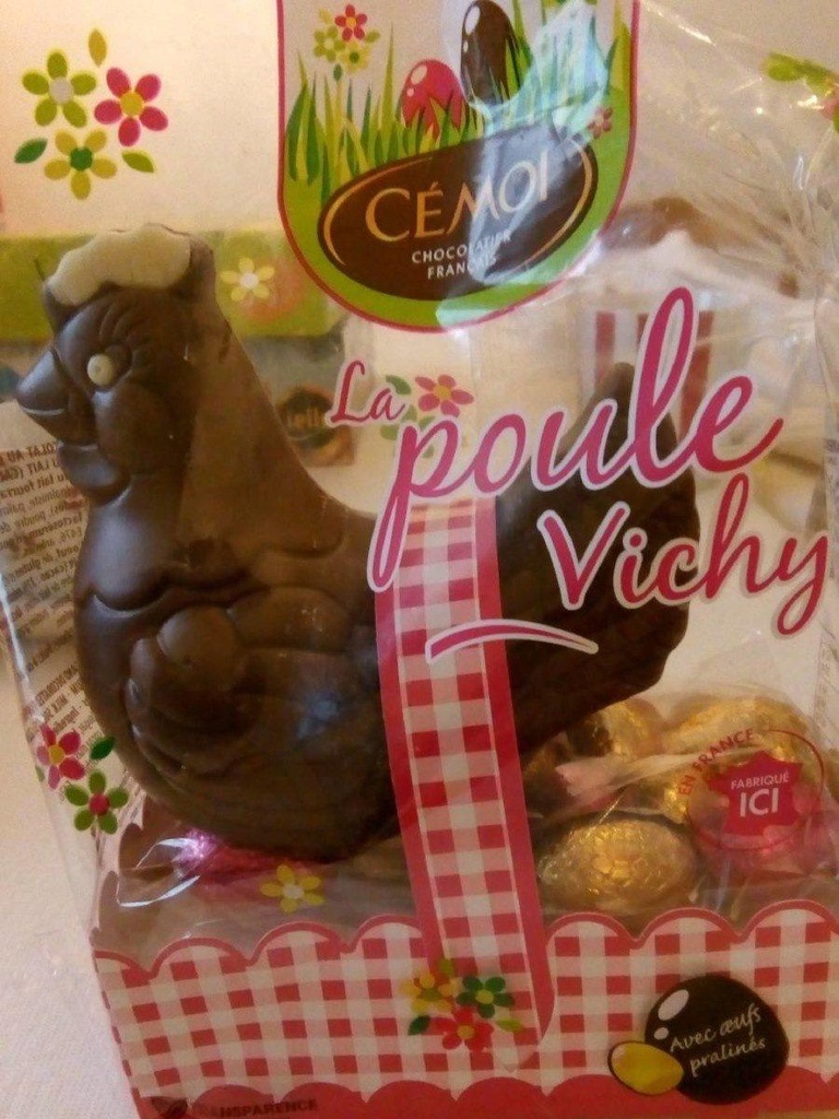 Moulage Chocolat Lait Poule Garnie Œufs Praliné 154g - CÉMOI